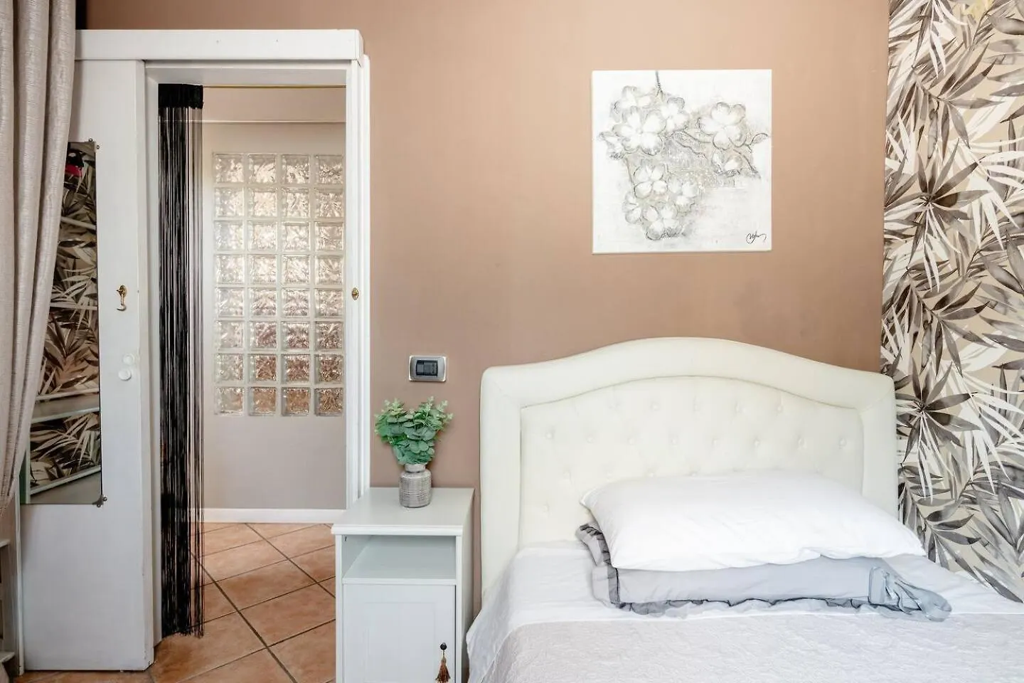 לינה וארוחת בוקר Baricella House Garden Loft