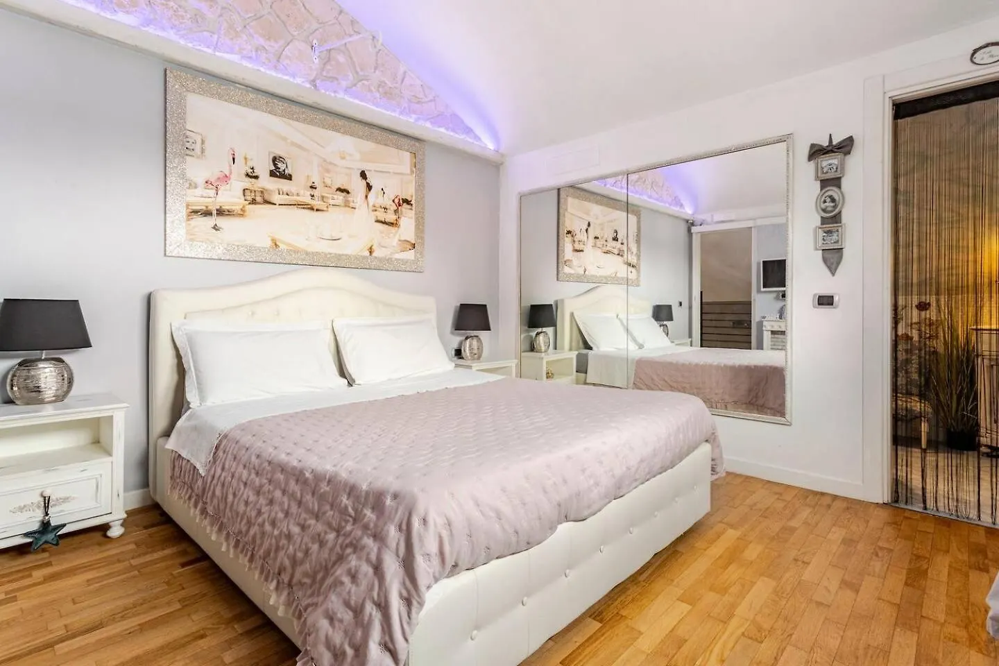 לינה וארוחת בוקר Baricella House Garden Loft 0*,